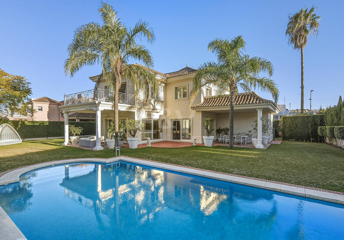 Frontline Golf Villa Where Timeless Design Meets Breathtaking Views in a Prime Setting