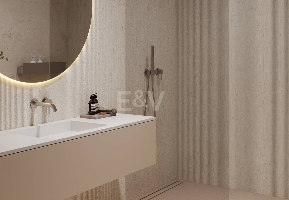 Ground Floor Apartment with in Exclusive Boutique Community Near the Beach and City Centre