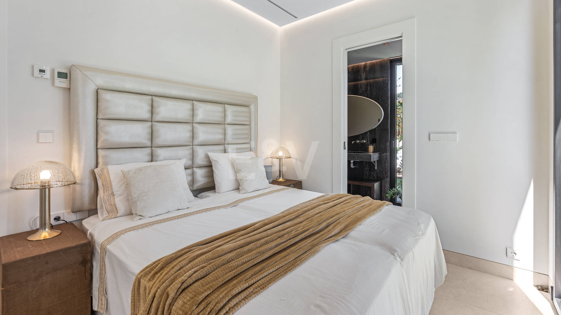 Contemporary Beachside Villa with Panoramic Sea Views