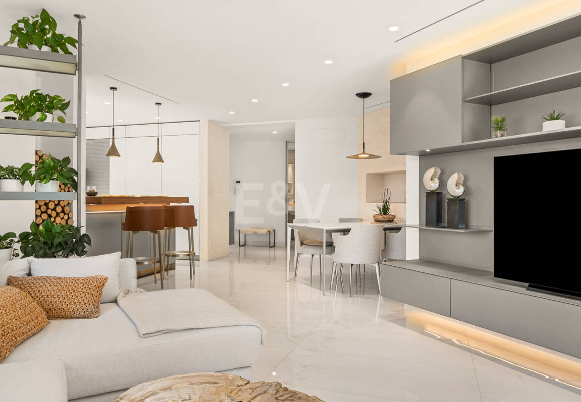 Apartament na sprzedaż w Beach Side Golden Mile, Marbella Golden Mile