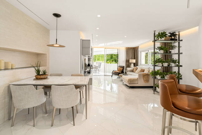 Apartament na sprzedaż w Beach Side Golden Mile, Marbella Golden Mile