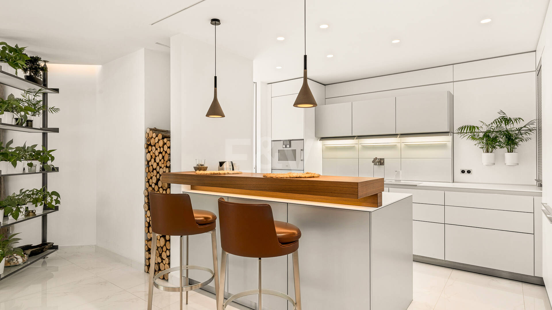 Apartament na sprzedaż w Beach Side Golden Mile, Marbella Golden Mile