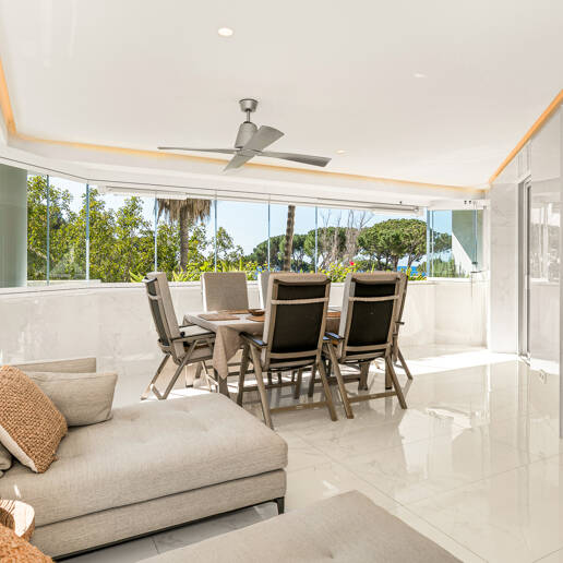 Apartament na sprzedaż w Beach Side Golden Mile, Marbella Golden Mile