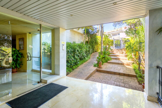 Apartament na sprzedaż w Beach Side Golden Mile, Marbella Golden Mile