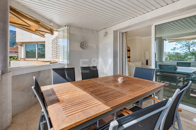 Apartamento en segunda línea de playa a pie del centro de Marbella y todos los servicios