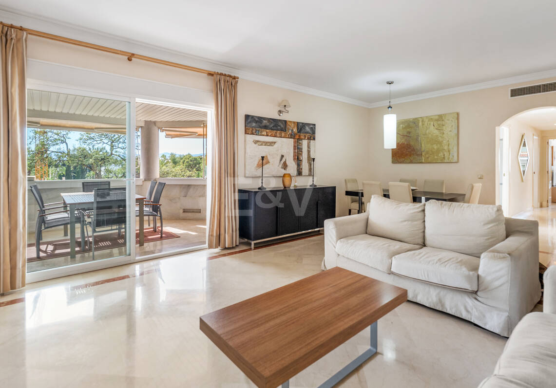 Appartement de plage de deuxième ligne à Marbella Centre Distance à pied de toutes les commodités