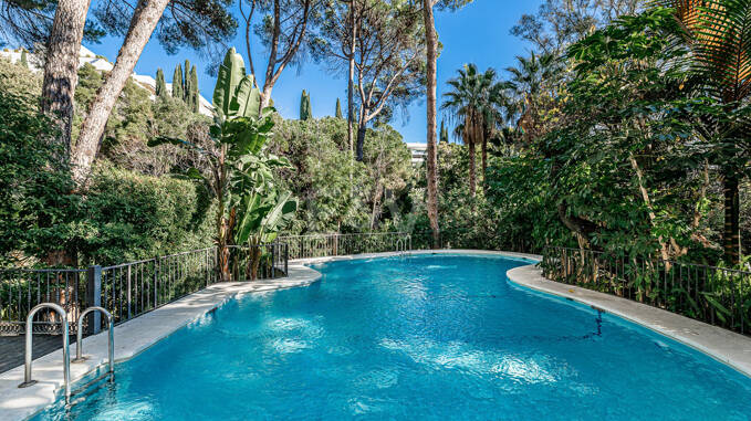 Appartement de plage de deuxième ligne à Marbella Centre Distance à pied de toutes les commodités