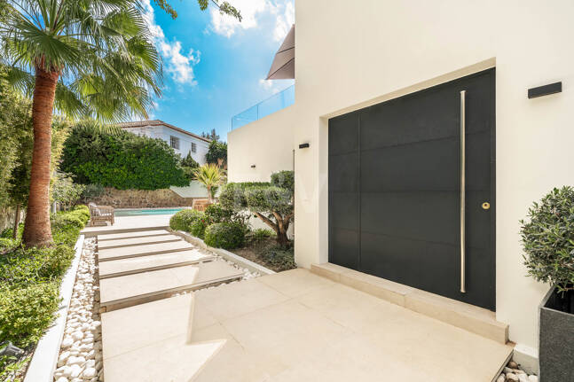 Willa na sprzedaż w Nueva Andalucia, Marbella (Wszystkie obszary)