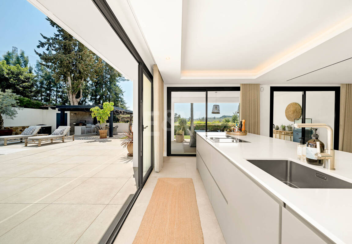 Willa na sprzedaż w Nueva Andalucia, Marbella (Wszystkie obszary)