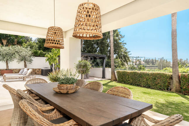 Willa na sprzedaż w Nueva Andalucia, Marbella (Wszystkie obszary)