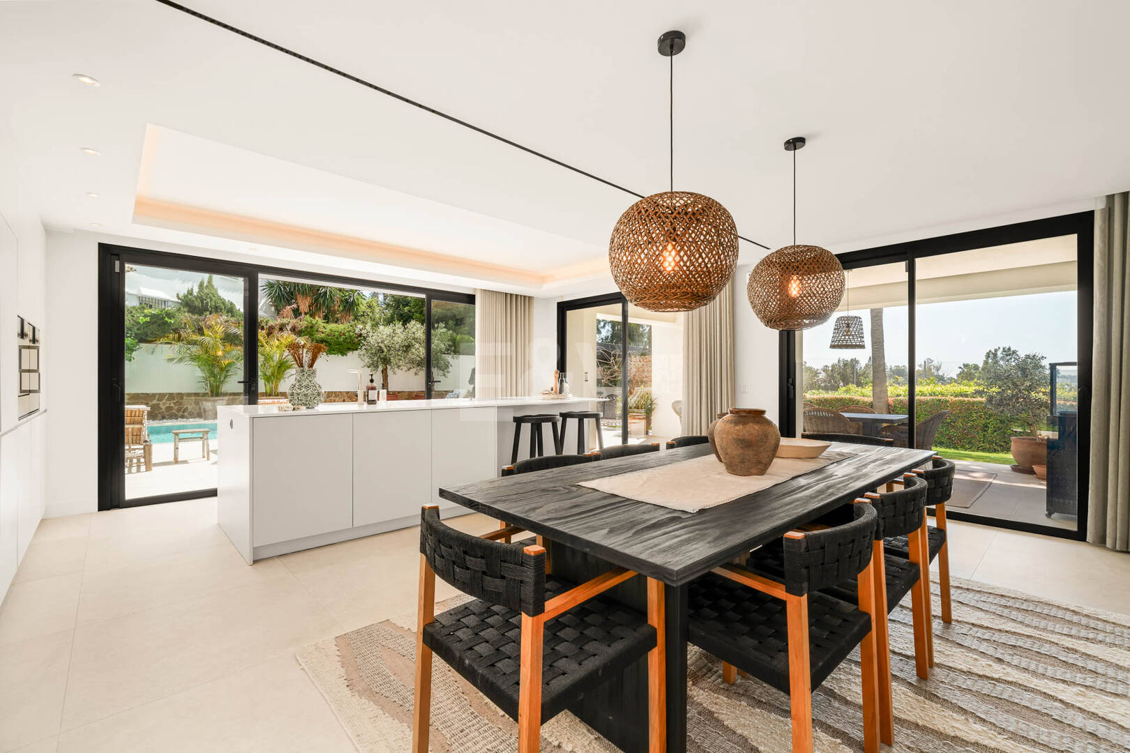 Willa na sprzedaż w Nueva Andalucia, Marbella (Wszystkie obszary)