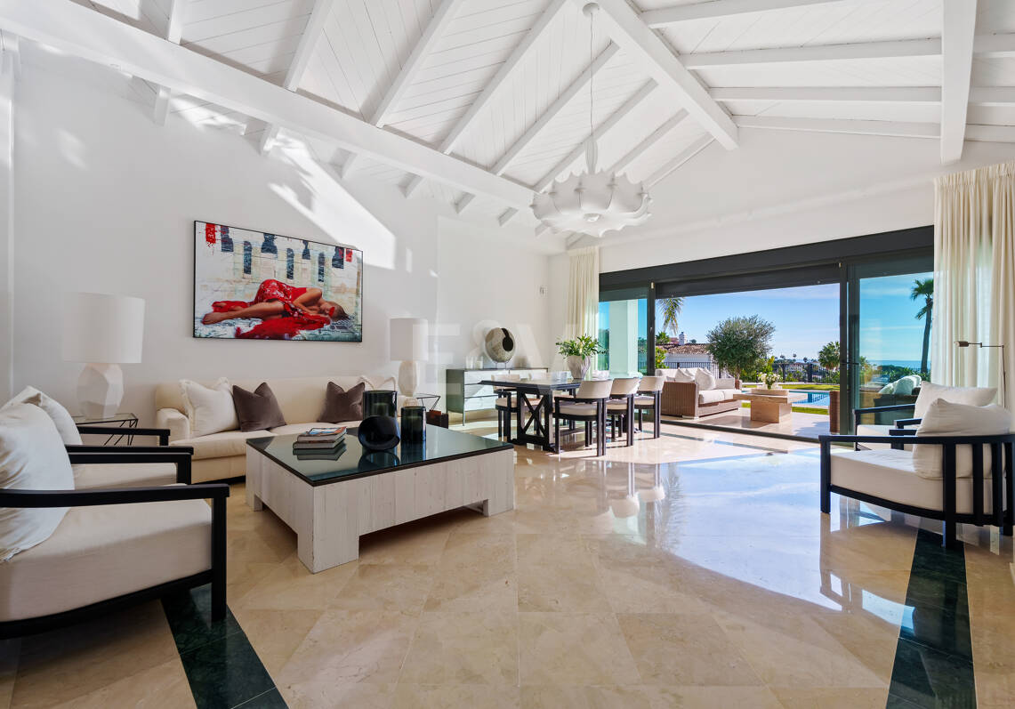 Elegant Single-Level Villa in Nueva Andalucia with Sea Views and Complete Privacy