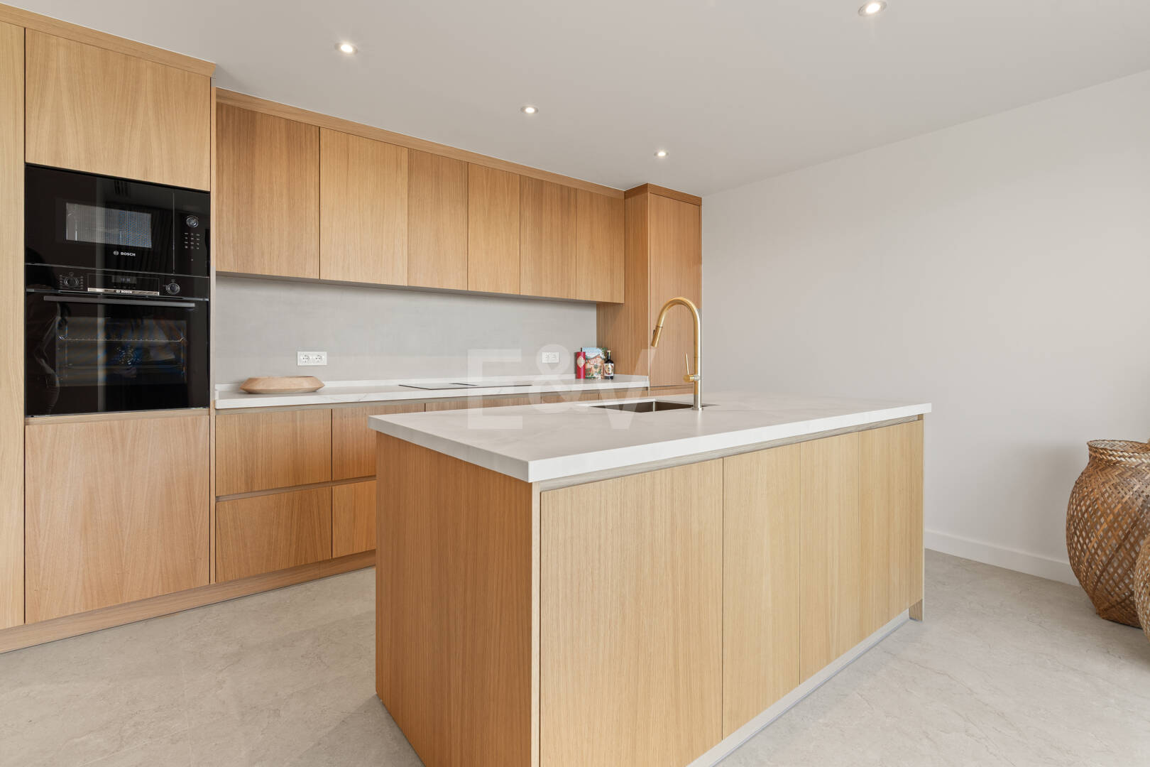 Luxury Semi-Detached Villa with Stunning Sea Views and Elegant Contemporary Design