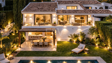 Luxury Semi-Detached Villa with Stunning Sea Views and Elegant Contemporary Design