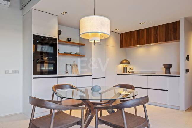 Eco-Friendly Villa in Monte Mayor with Panoramic Sea and Mountain Views