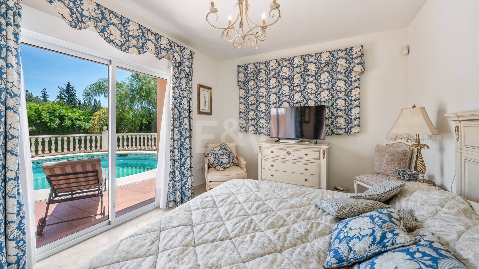 Villa till salu i Elviria, Marbella Öst