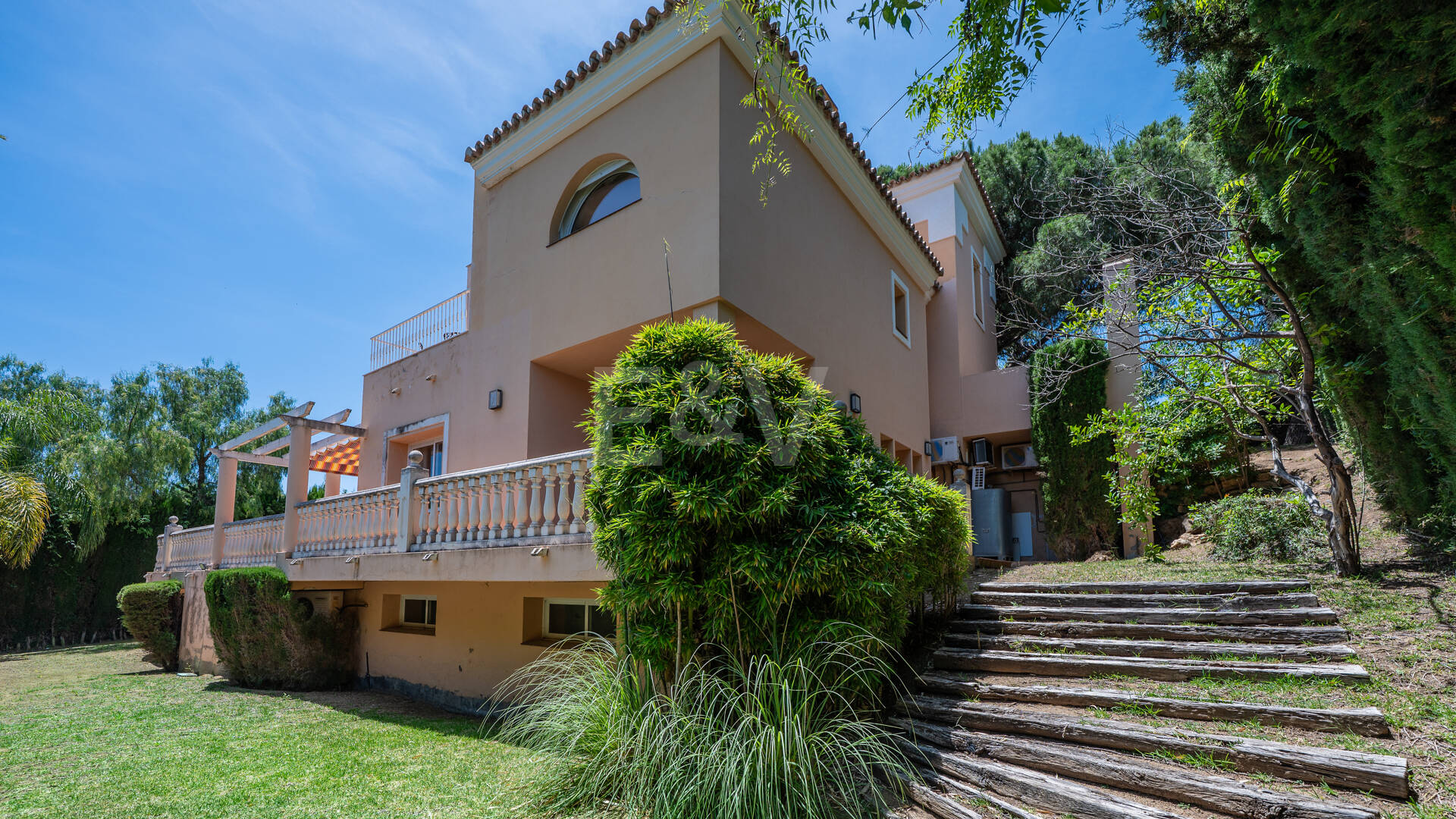 Villa till salu i Elviria, Marbella Öst