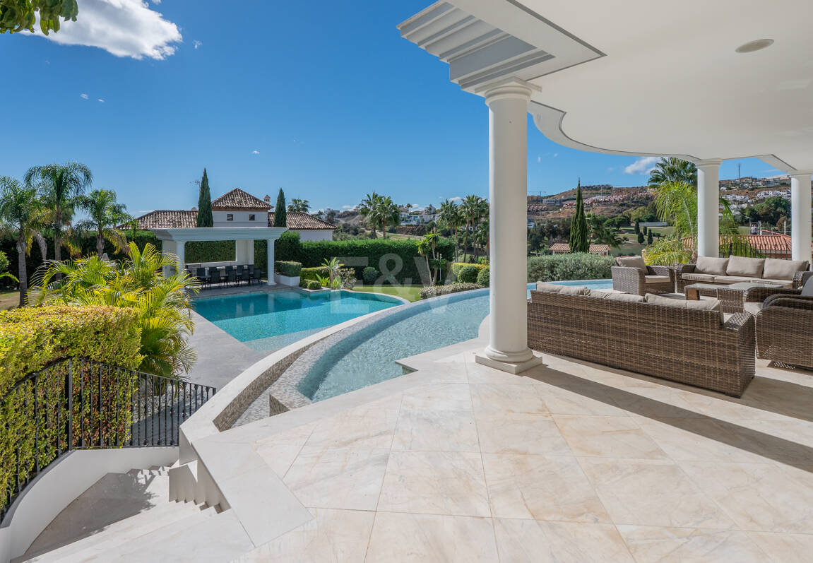 Villa à louer en Benahavis