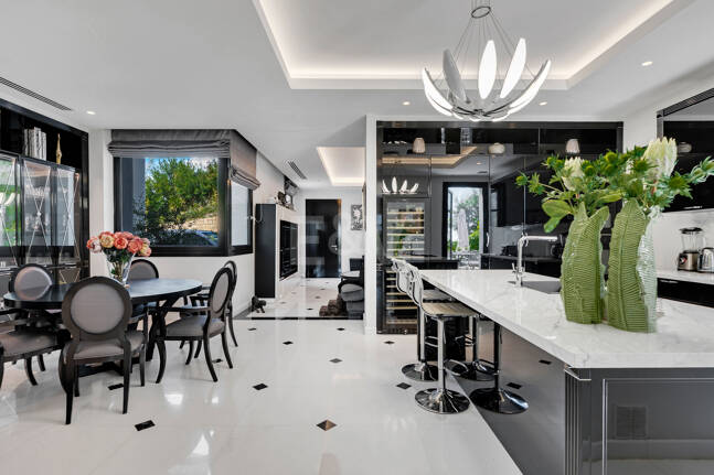 Villa à louer en Benahavis