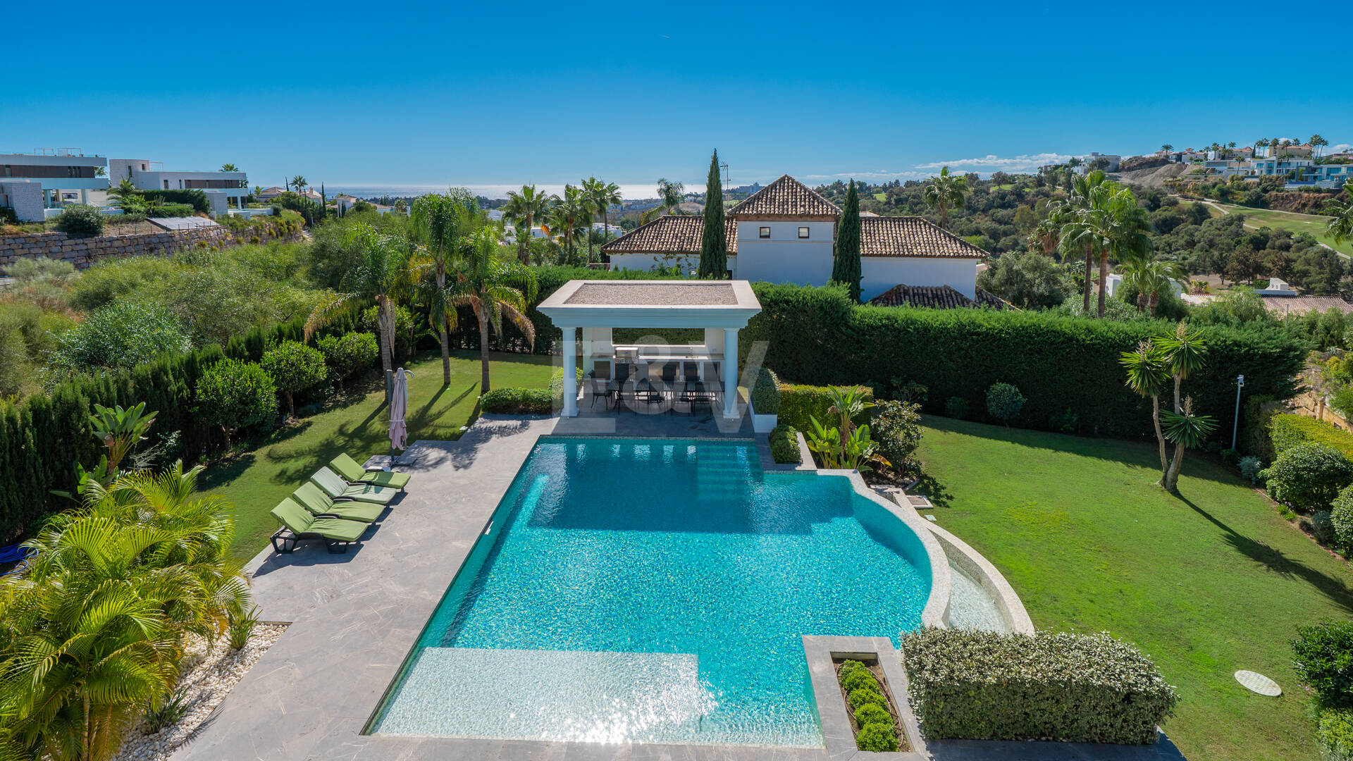 Villa à louer en Benahavis