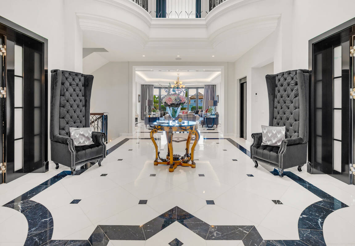 Villa à louer en Benahavis