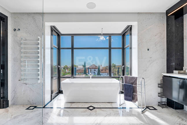 Villa à louer en Benahavis