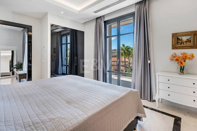 Villa à louer en Benahavis