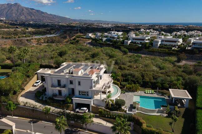 Villa à louer en Benahavis