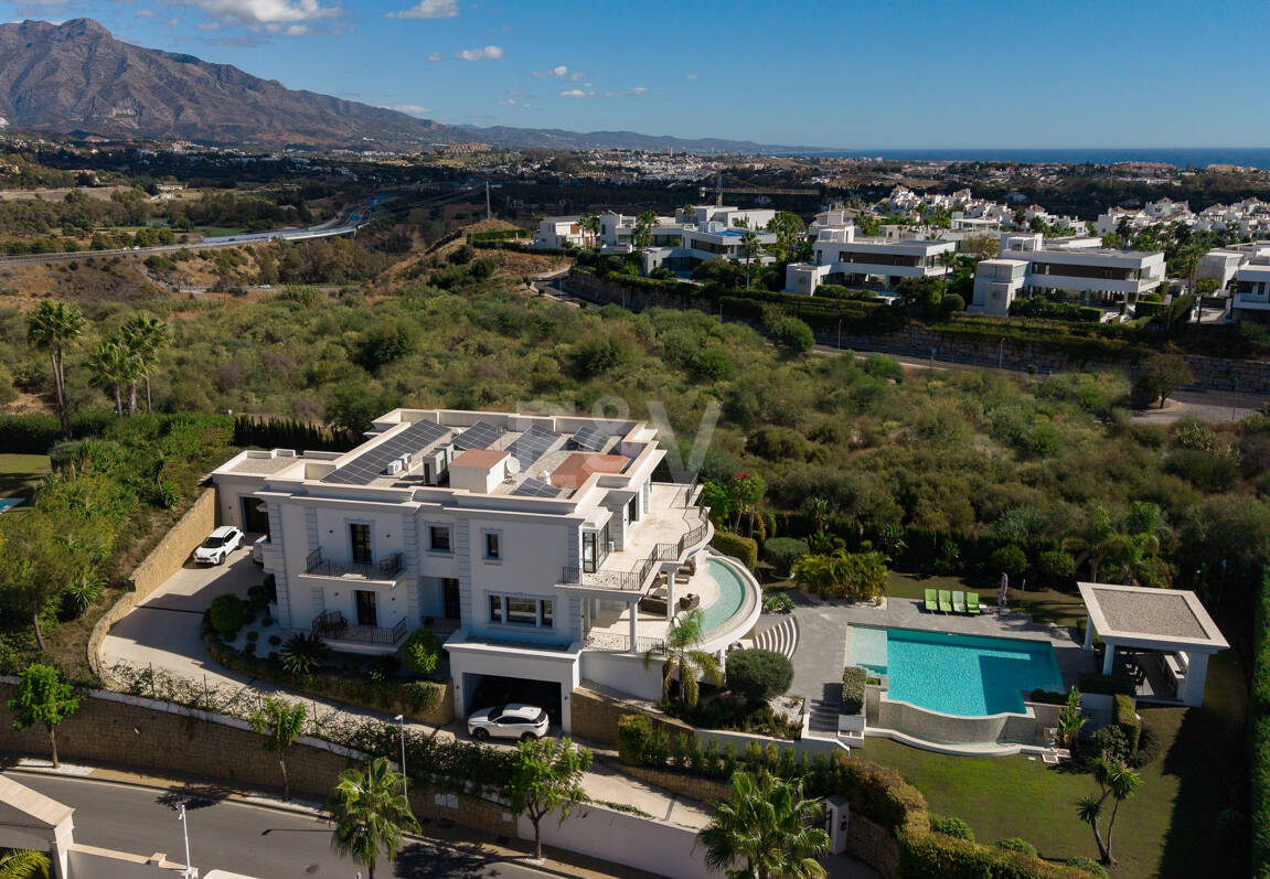 Villa à louer en Benahavis