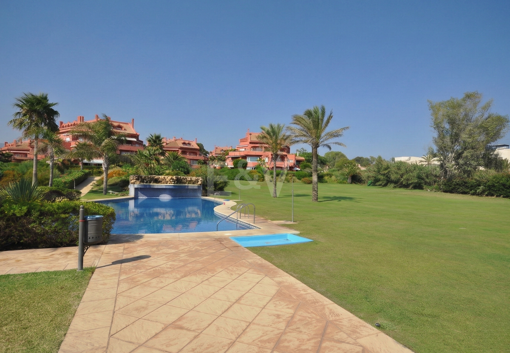 Apartament na sprzedaż w Elviria, Marbella Wschodnia