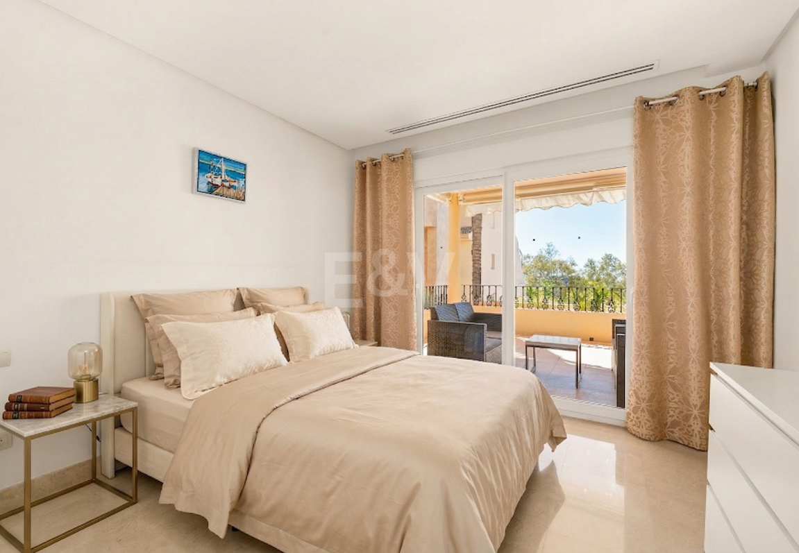 Jasny i przestronny apartament w ekskluzywnej społeczności