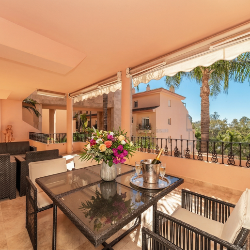 Jasny i przestronny apartament w ekskluzywnej społeczności