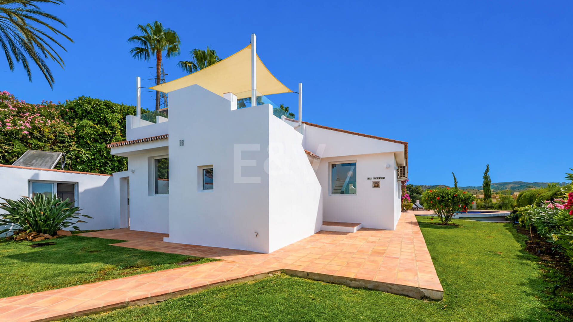 Villa andalouse de charme avec vue sur la mer