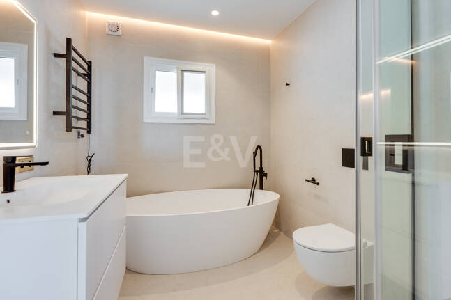 Charmante andalusische Villa mit Meerblick