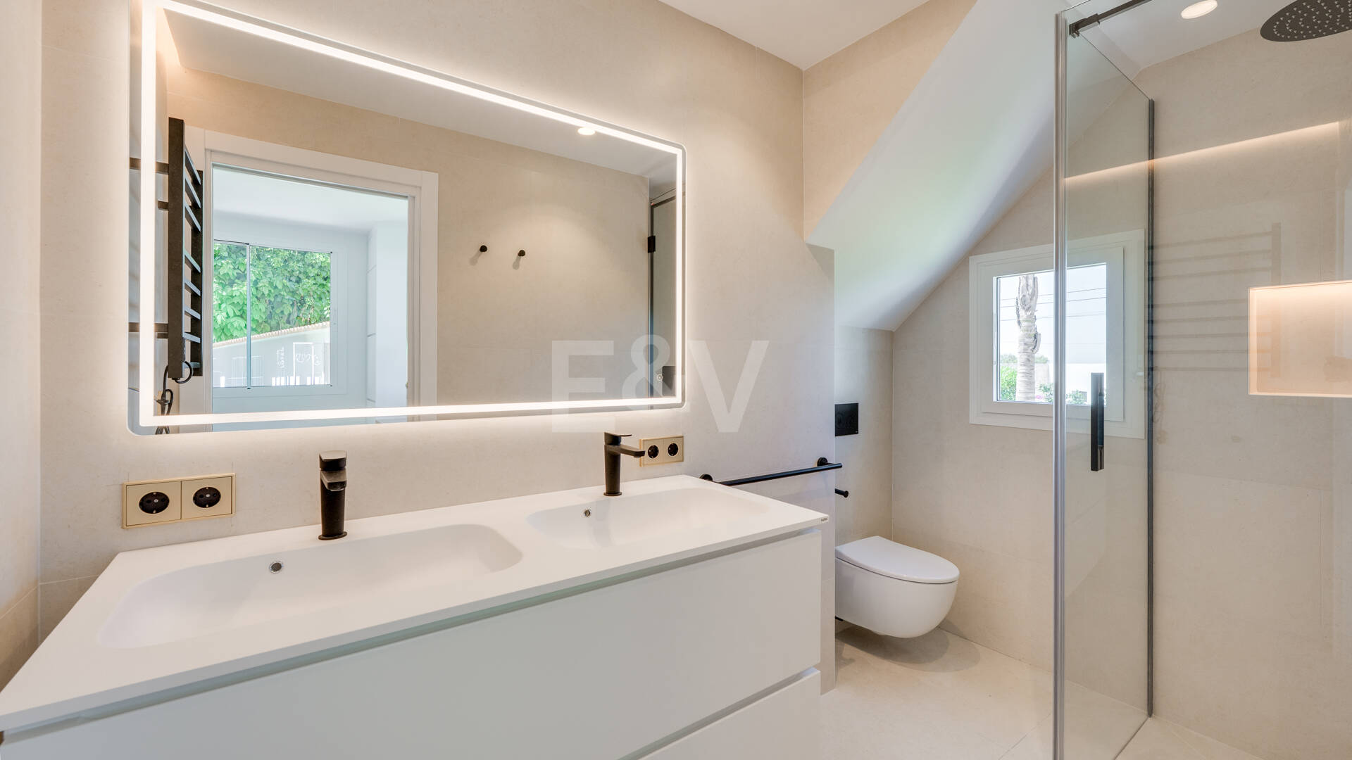 Charmante andalusische Villa mit Meerblick