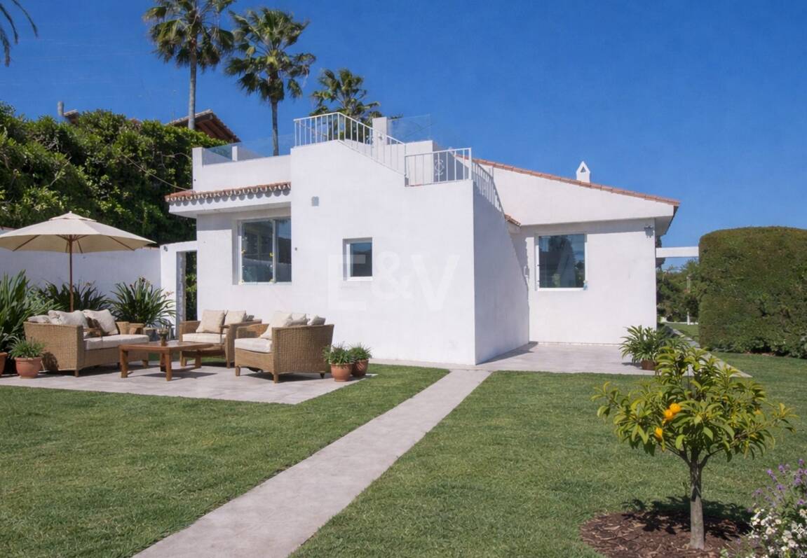 Charmante andalusische Villa mit Meerblick