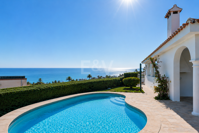 Charmante andalusische Villa mit Meerblick