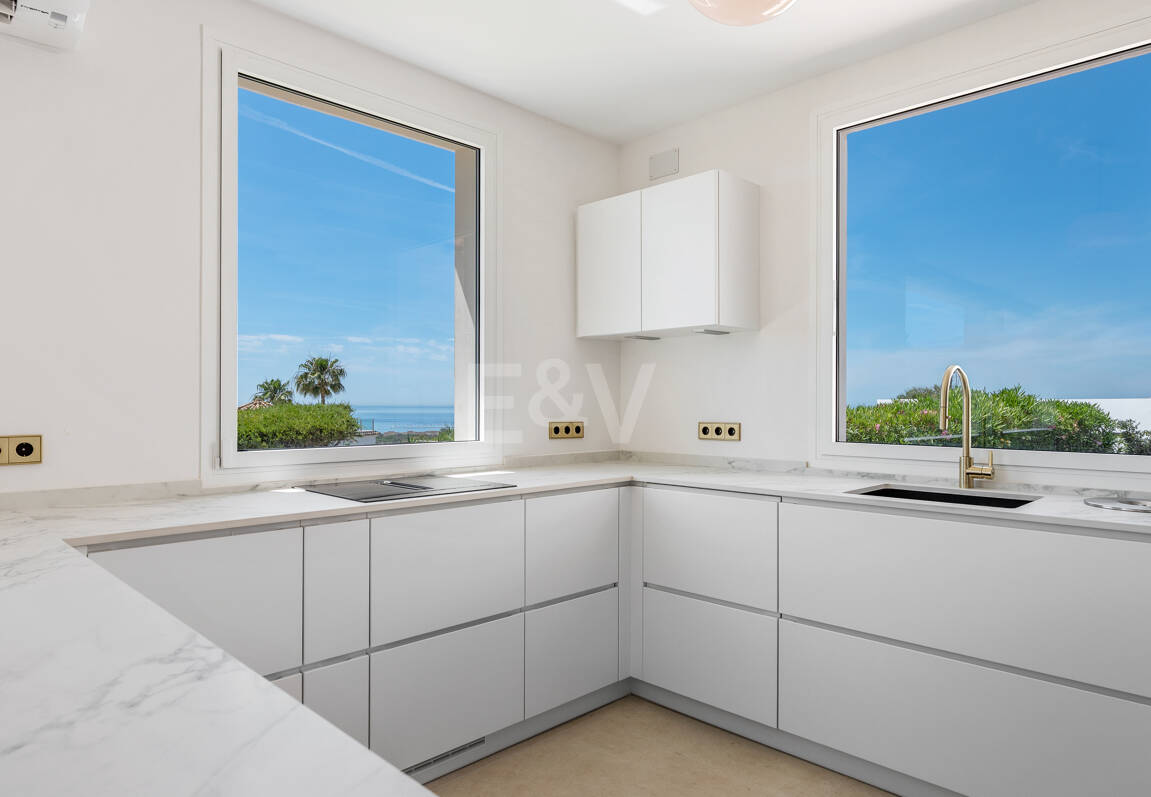 Charmante andalusische Villa mit Meerblick