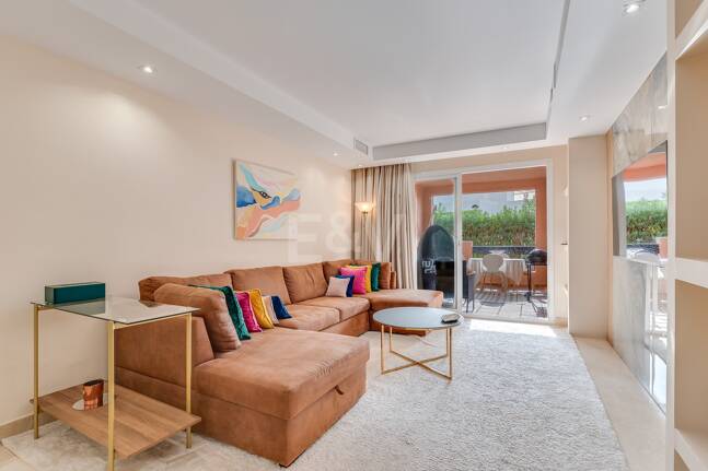 Elegante 2-Zimmer-Wohnung in Oasis de Marbella – Wohnen an der Goldenen Meile, mittel- und langfristig zu mieten ab Juni 2026!