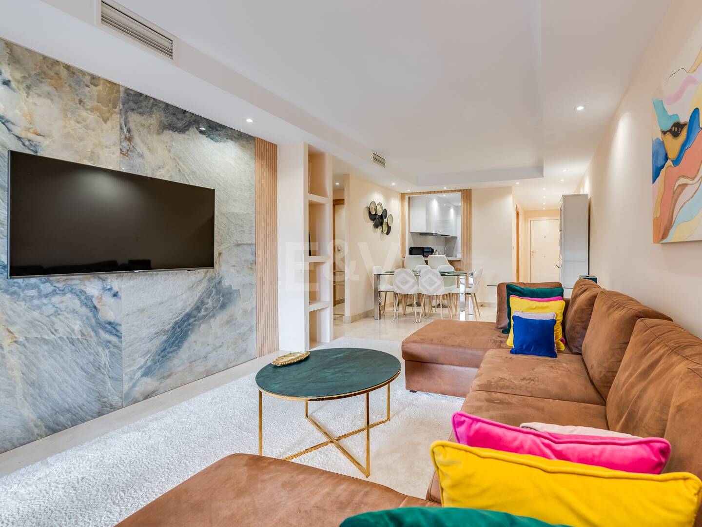 Elegante 2-Zimmer-Wohnung in Oasis de Marbella – Wohnen an der Goldenen Meile, mittel- und langfristig zu mieten ab Juni 2026!