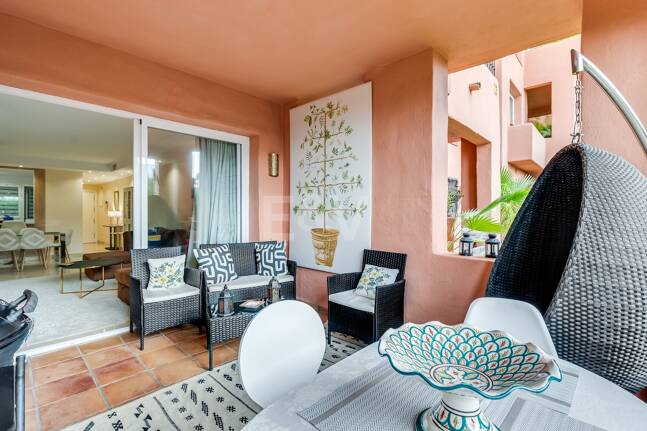 Elegante 2-Zimmer-Wohnung in Oasis de Marbella – Wohnen an der Goldenen Meile, mittel- und langfristig zu mieten ab Juni 2026!