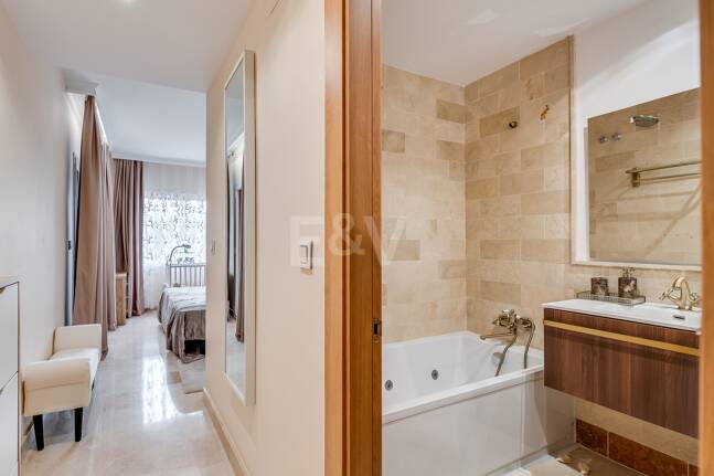 Elegante 2-Zimmer-Wohnung in Oasis de Marbella – Wohnen an der Goldenen Meile, mittel- und langfristig zu mieten ab Juni 2026!