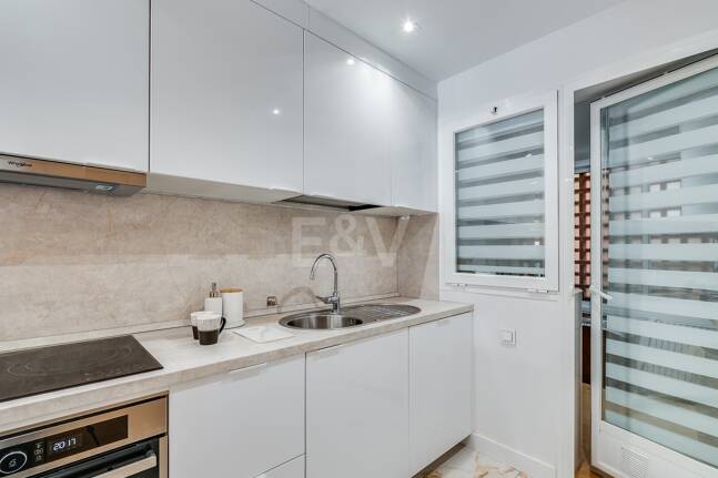 Elegante 2-Zimmer-Wohnung in Oasis de Marbella – Wohnen an der Goldenen Meile, mittel- und langfristig zu mieten ab Juni 2026!