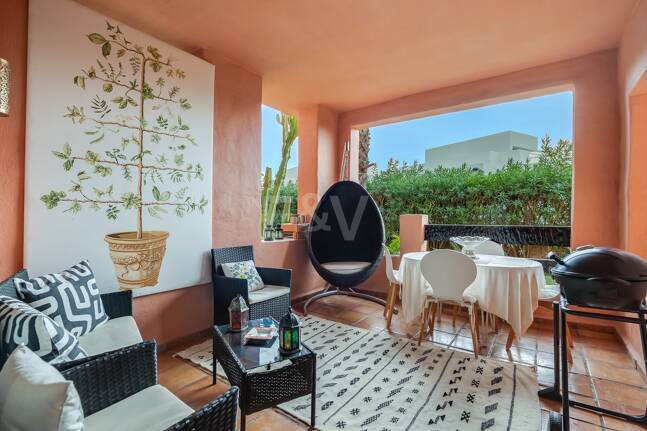 Elegante 2-Zimmer-Wohnung in Oasis de Marbella – Wohnen an der Goldenen Meile, mittel- und langfristig zu mieten ab Juni 2026!