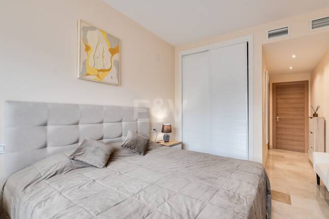 Elegante 2-Zimmer-Wohnung in Oasis de Marbella – Wohnen an der Goldenen Meile, mittel- und langfristig zu mieten ab Juni 2026!