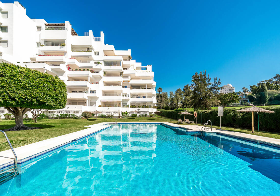 Elegant Frontline Golf Apartment with Expansive Terrace