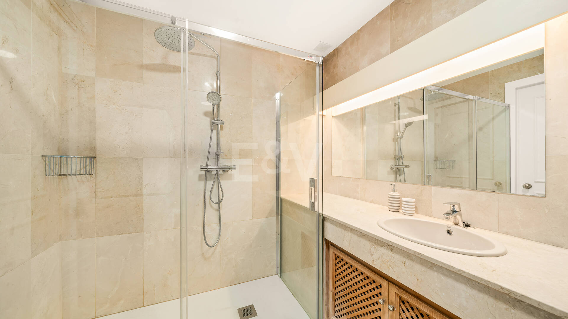 Elegant Frontline Golf Apartment with Expansive Terrace