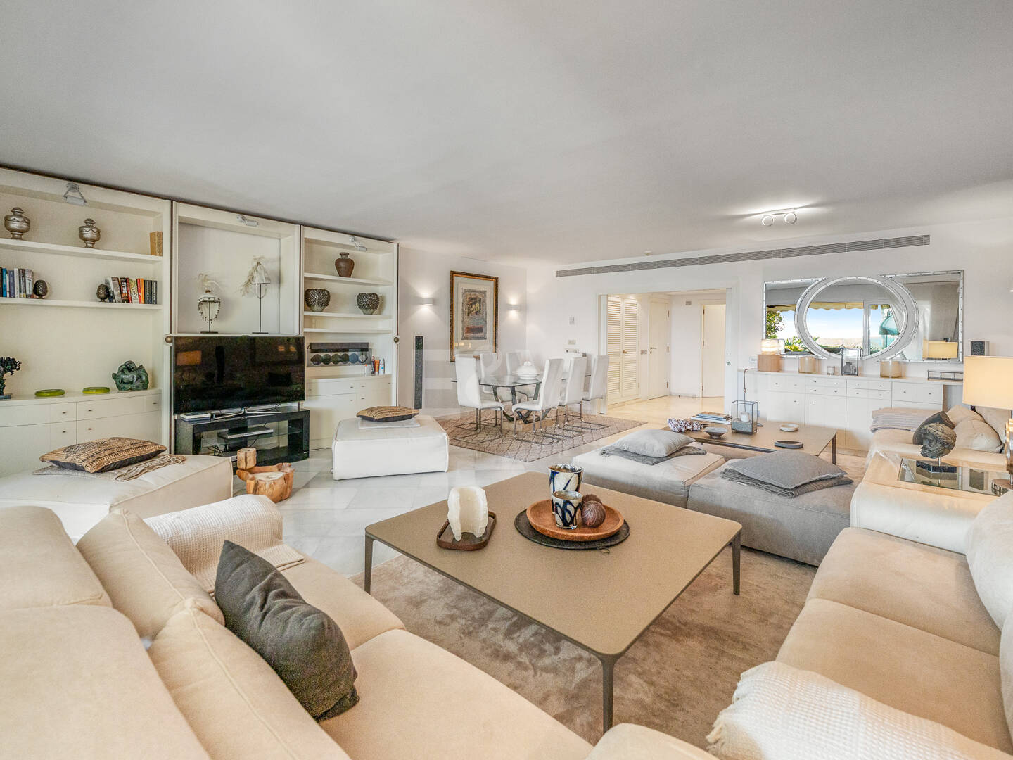 Beachfront Residence in an Exclusive Prime Location