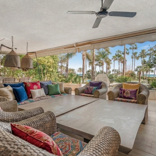 Beachfront Residence in an Exclusive Prime Location