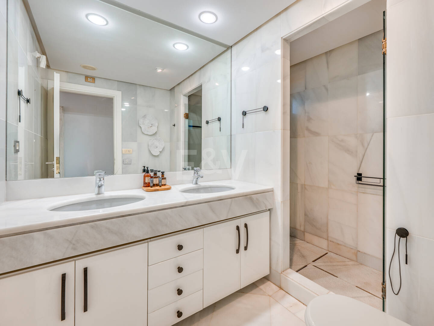 Beachfront Residence in an Exclusive Prime Location